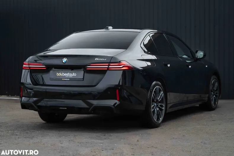 BMW Seria 5 din 2023 cu 37.622 km - oferta BMW128594 - foto 34