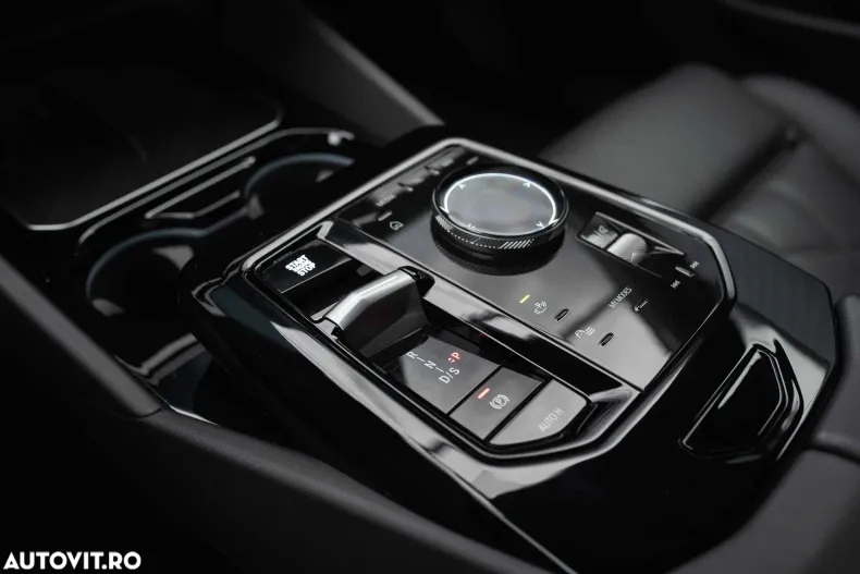 BMW Seria 5 din 2023 cu 37.622 km - oferta BMW128594 - foto 36