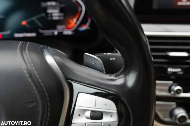 BMW Seria 5 din 2019 cu 101.795 km - oferta BMW128602 - foto 18