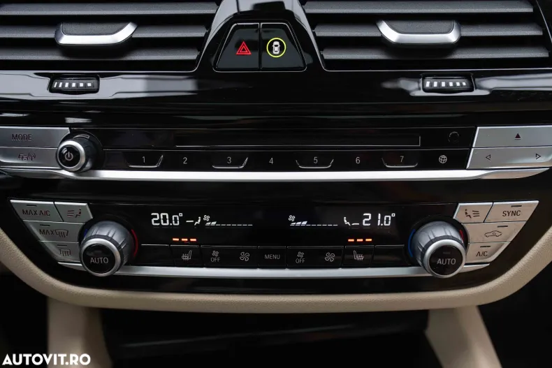 BMW Seria 5 din 2019 cu 101.795 km - oferta BMW128602 - foto 23