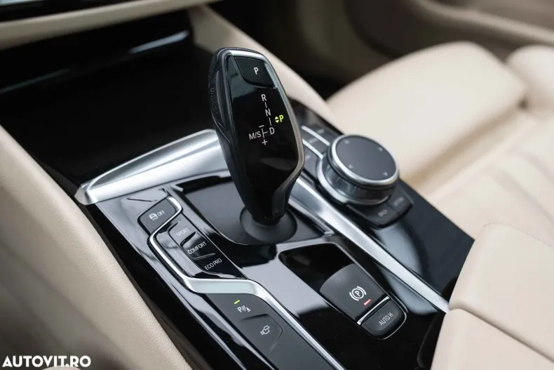 BMW Seria 5 din 2019 cu 101.795 km - oferta BMW128602 - foto 26