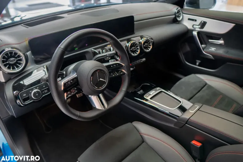 Mercedes-Benz CLA din 2023 cu 7.266 km - oferta MER128615 - foto 8