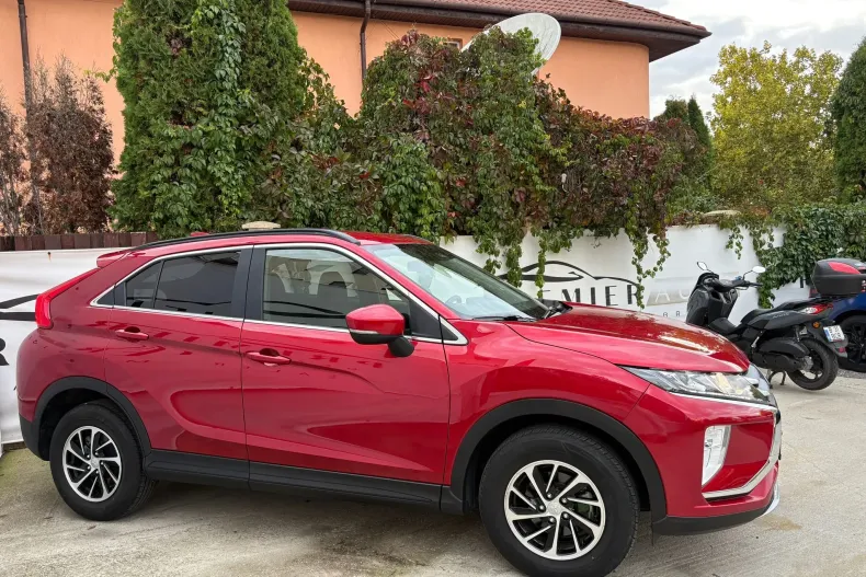 Mitsubishi Eclipse Cross din 2020 cu 69.733 km - oferta MIT128654 - foto 2