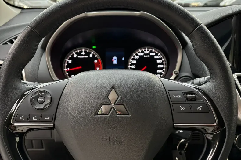 Mitsubishi Eclipse Cross din 2020 cu 69.733 km - oferta MIT128654 - foto 12