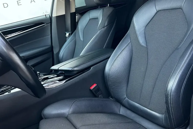 BMW Seria 5 din 2019 cu 150.000 km - oferta BMW128662 - foto 4