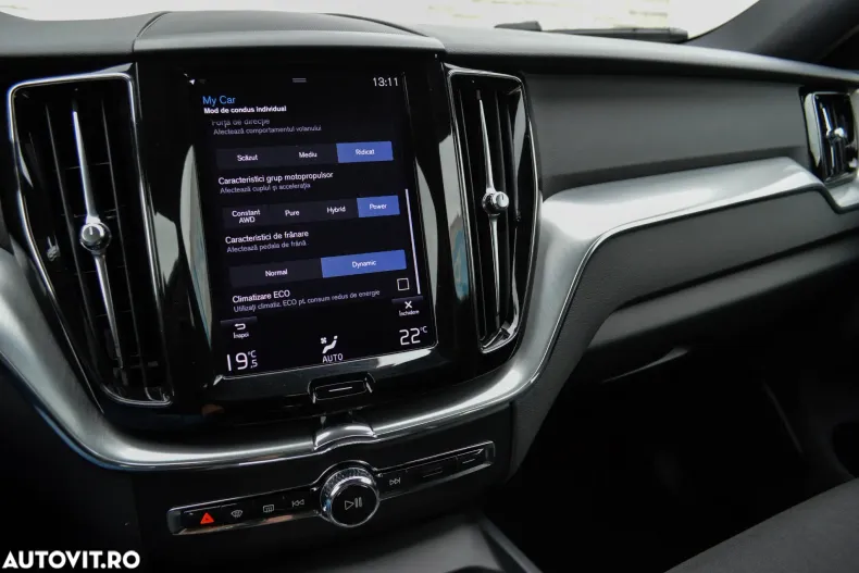 Volvo XC60 din 2020 cu 138.409 km - oferta VOL128669 - foto 8
