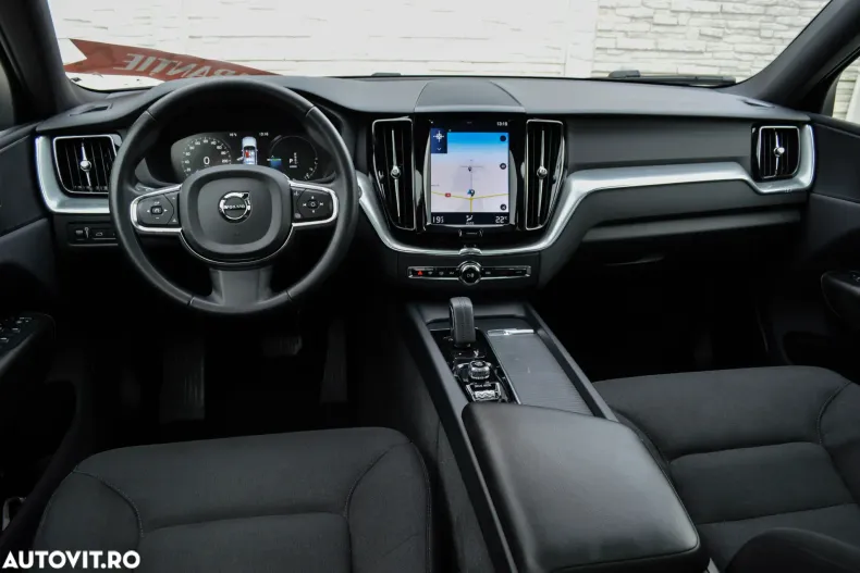 Volvo XC60 din 2020 cu 138.409 km - oferta VOL128669 - foto 32