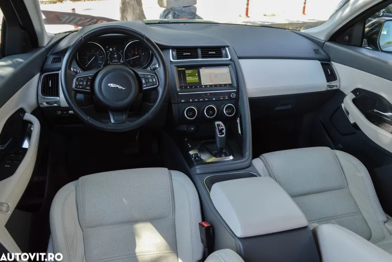 Jaguar E-Pace din 2019 cu 50.800 km - oferta JAG128684 - foto 31