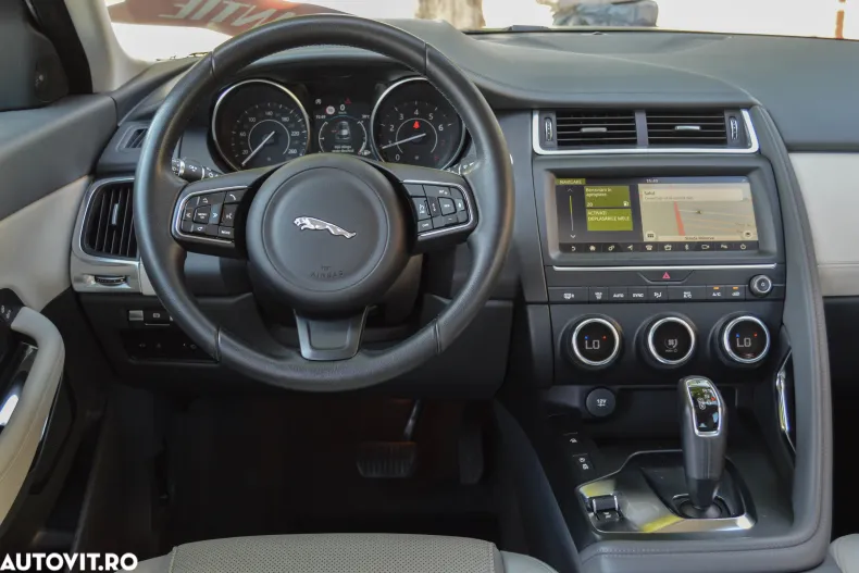 Jaguar E-Pace din 2019 cu 50.800 km - oferta JAG128684 - foto 33