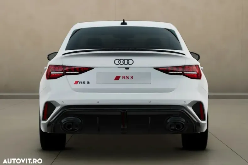 Audi RS3 din 2025 cu 10 km - oferta AUD128686 - foto 4