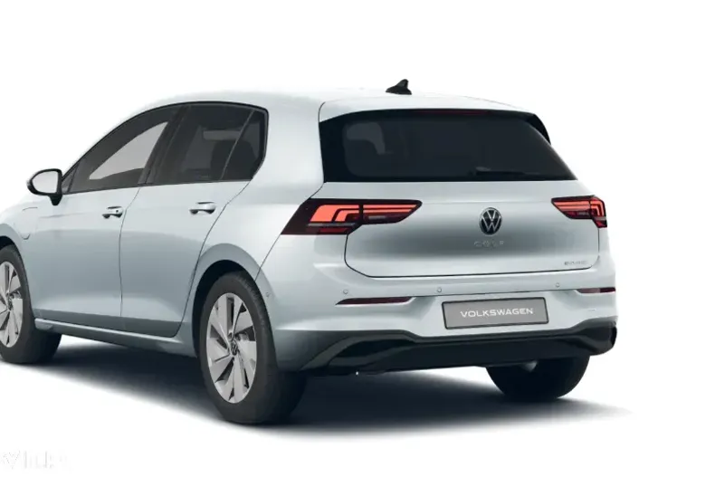 Volkswagen Golf din 2025 cu 3.600 km - oferta VOL128693 - foto 3