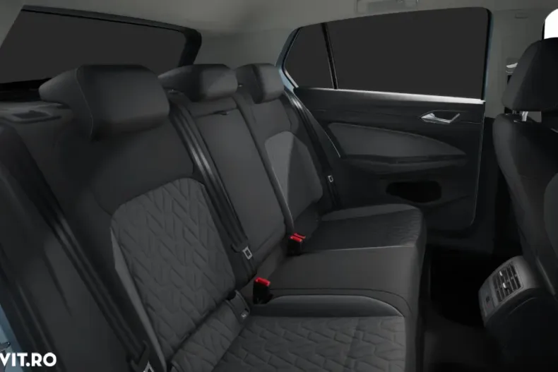 Volkswagen Golf din 2025 cu 10 km - oferta VOL128694 - foto 6