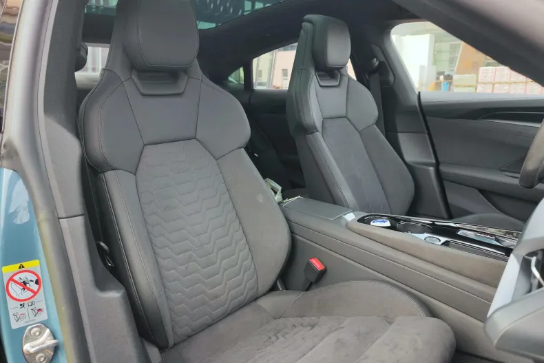 Audi e-tron GT din 2022 cu 24.000 km - oferta AUD128703 - foto 10