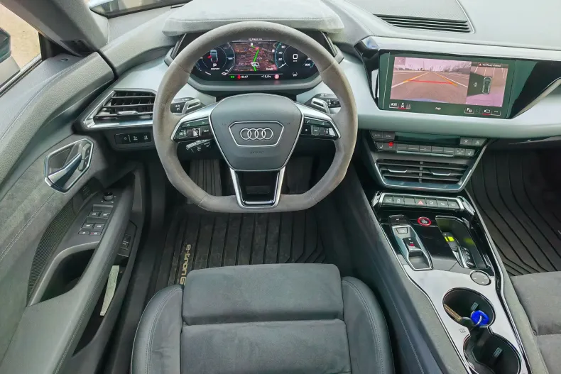 Audi e-tron GT din 2022 cu 24.000 km - oferta AUD128703 - foto 13