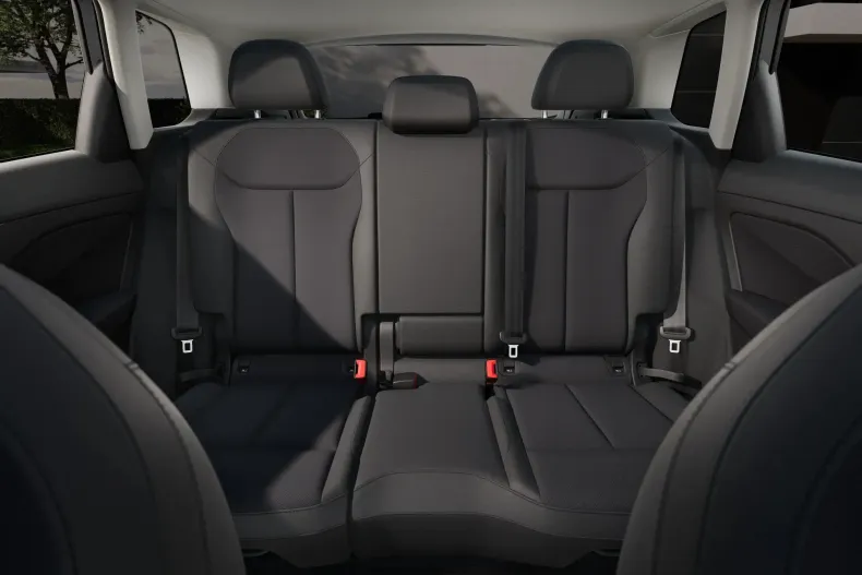 Audi Q3 din 2025 cu 0 km - oferta AUD128711 - foto 2