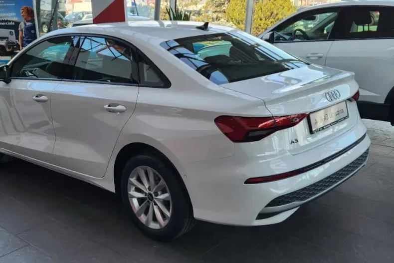 Audi A3 din 2024 cu 5 km - oferta AUD128718 - foto 9