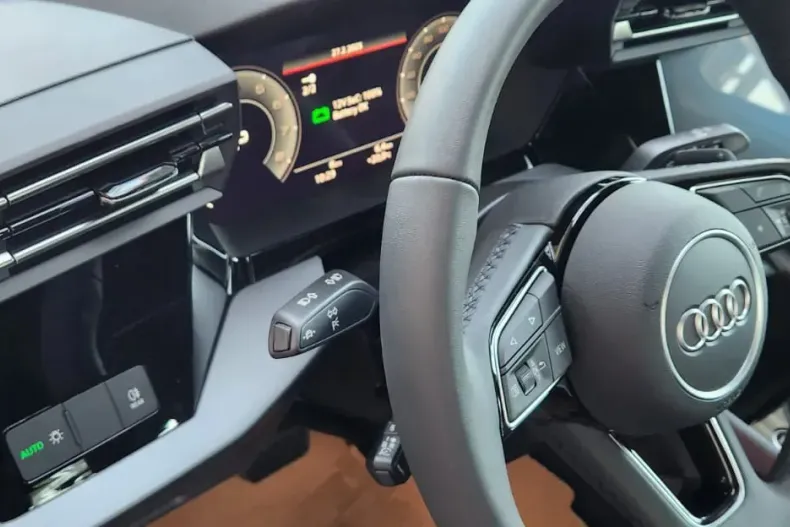 Audi A3 din 2024 cu 5 km - oferta AUD128718 - foto 30