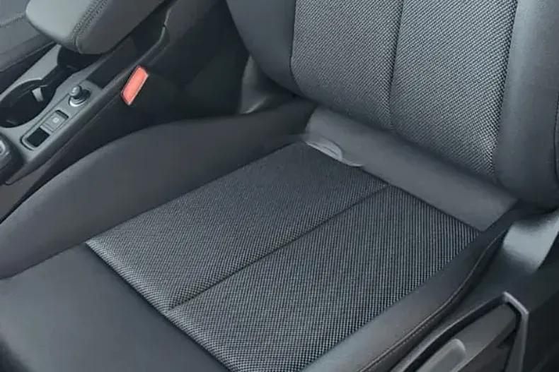 Audi A3 din 2024 cu 5 km - oferta AUD128718 - foto 31