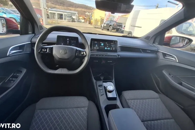 MG MG3 din 2024 cu 1 km - oferta MG0128722 - foto 4