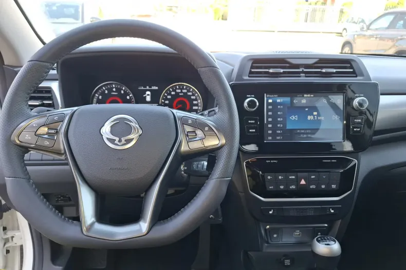 Ssangyong Tivoli din 2023 cu 5 km - oferta SSA128746 - foto 10