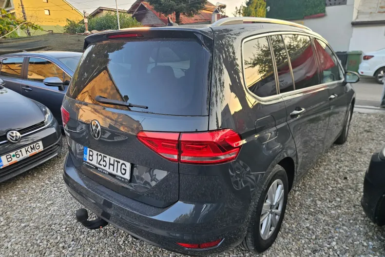 Volkswagen Touran din 2021 cu 133.000 km - oferta VOL128754 - foto 3