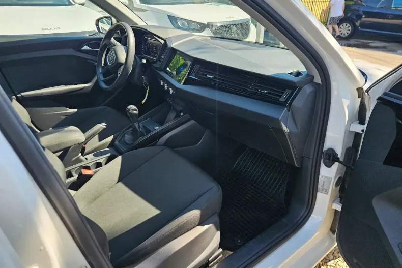 Audi A1 din 2020 cu 65.000 km - oferta AUD128764 - foto 12