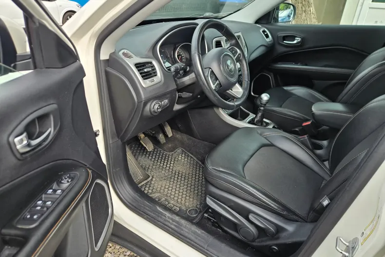 Jeep Compass din 2020 cu 24.000 km - oferta JEE128765 - foto 6