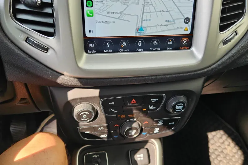 Jeep Compass din 2020 cu 24.000 km - oferta JEE128765 - foto 11