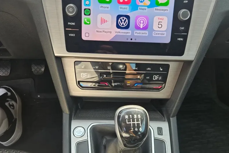 Volkswagen Passat din 2021 cu 79.000 km - oferta VOL128767 - foto 9