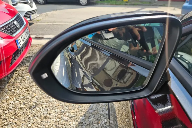 Volkswagen Passat din 2021 cu 79.000 km - oferta VOL128767 - foto 13