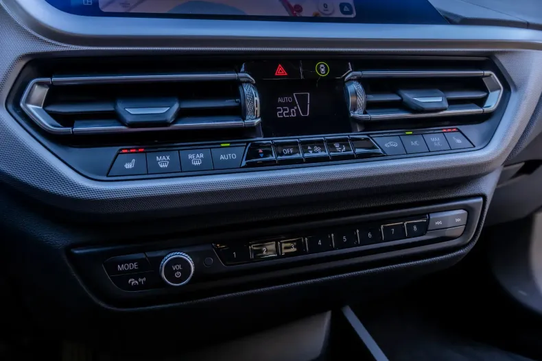 BMW Seria 2 din 2021 cu 99.900 km - oferta BMW128772 - foto 21