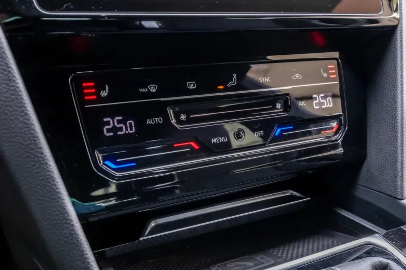 Volkswagen Arteon din 2021 cu 73.000 km - oferta VOL128773 - foto 27