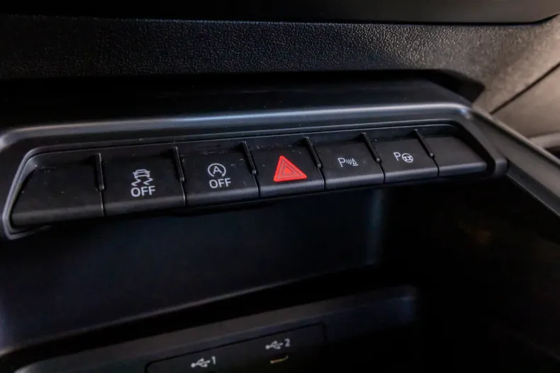 Audi A3 din 2021 cu 79.000 km - oferta AUD128780 - foto 28