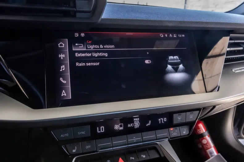 Audi A3 din 2021 cu 79.000 km - oferta AUD128780 - foto 32