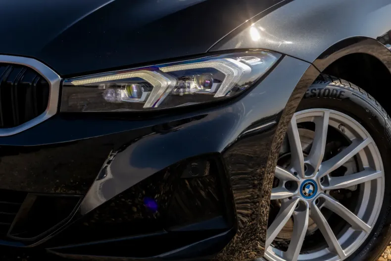 BMW Seria 3 din 2023 cu 81.000 km - oferta BMW128788 - foto 11