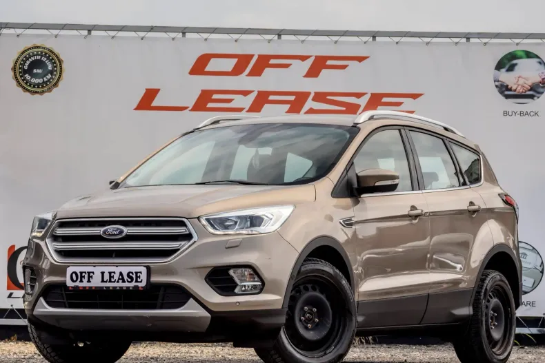 Ford Kuga din 2019 cu 50.000 km - oferta FOR128789 - foto 1