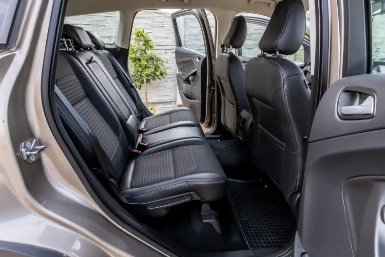 Ford Kuga din 2019 cu 50.000 km - oferta FOR128789 - foto 6