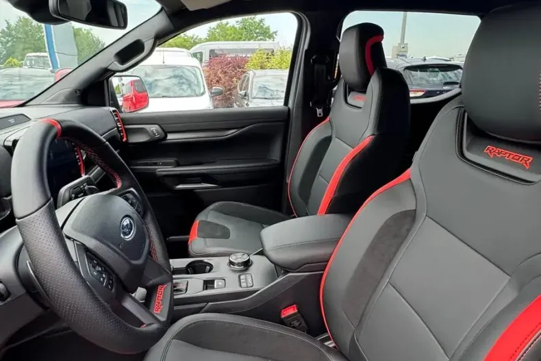 Ford Raptor din 2025 cu 1 km - oferta FOR128798 - foto 7