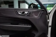 Volvo XC60 din 2021 cu 42.900 km - oferta VOL129026 - foto 11