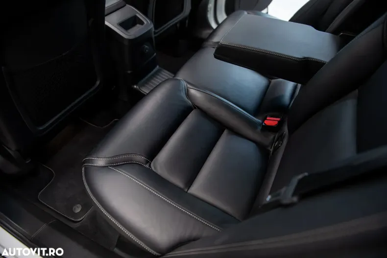 Volvo XC60 din 2021 cu 42.900 km - oferta VOL129026 - foto 33