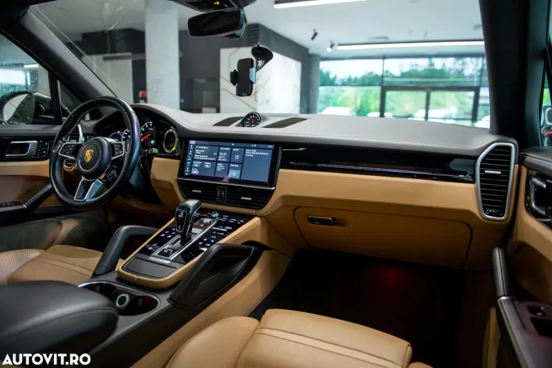 Porsche Cayenne din 2019 cu 76.752 km - oferta POR129028 - foto 28