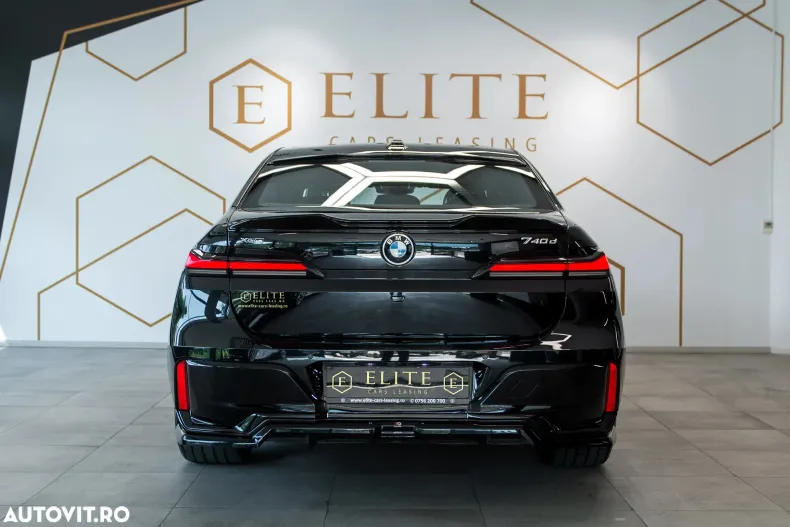 BMW Seria 7 din 2023 cu 57.817 km - oferta BMW129038 - foto 9