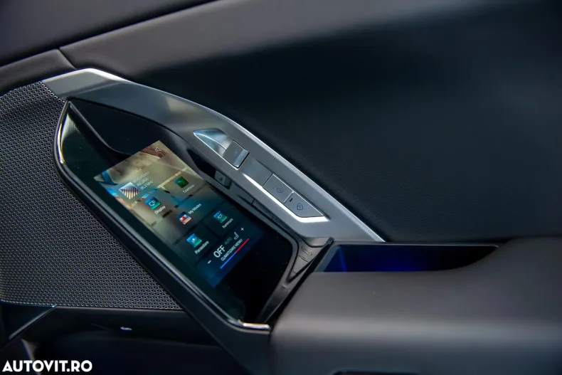 BMW Seria 7 din 2023 cu 57.817 km - oferta BMW129038 - foto 33