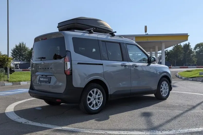 Ford Tourneo Courier din 2025 cu 1 km - oferta FOR129049 - foto 4