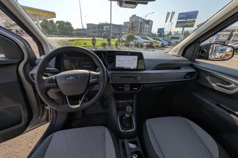 Ford Tourneo Courier din 2025 cu 1 km - oferta FOR129049 - foto 13