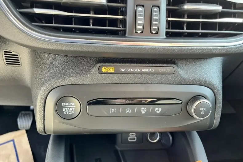 Ford Focus din 2025 cu 1 km - oferta FOR129050 - foto 14