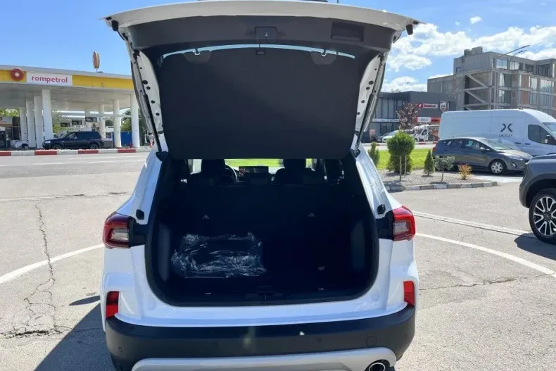 Ford Kuga din 2025 cu 1 km - oferta FOR129051 - foto 11