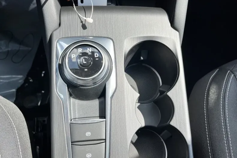 Ford Kuga din 2025 cu 1 km - oferta FOR129054 - foto 16