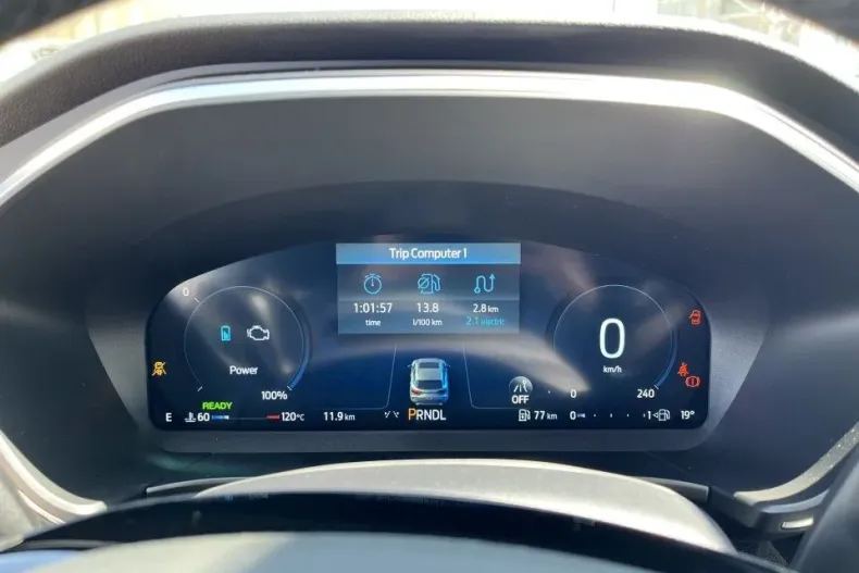 Ford Kuga din 2025 cu 1 km - oferta FOR129055 - foto 12