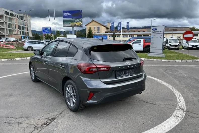 Ford Focus din 2025 cu 1 km - oferta FOR129063 - foto 7